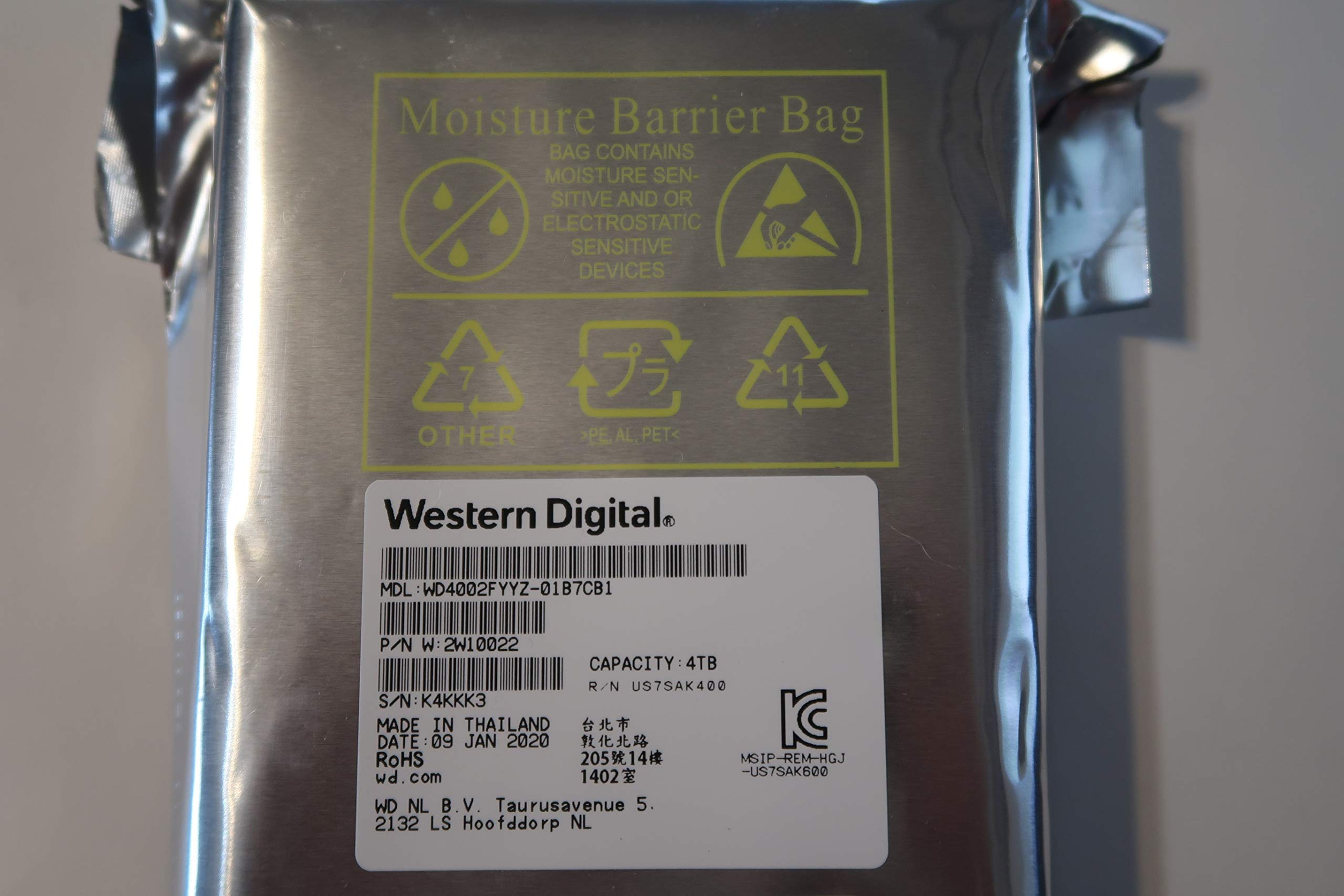 WD Gold WD4002FYYZ 4TB 7.2K RPM SATA-6GB/s 128MB 3.5" HDD