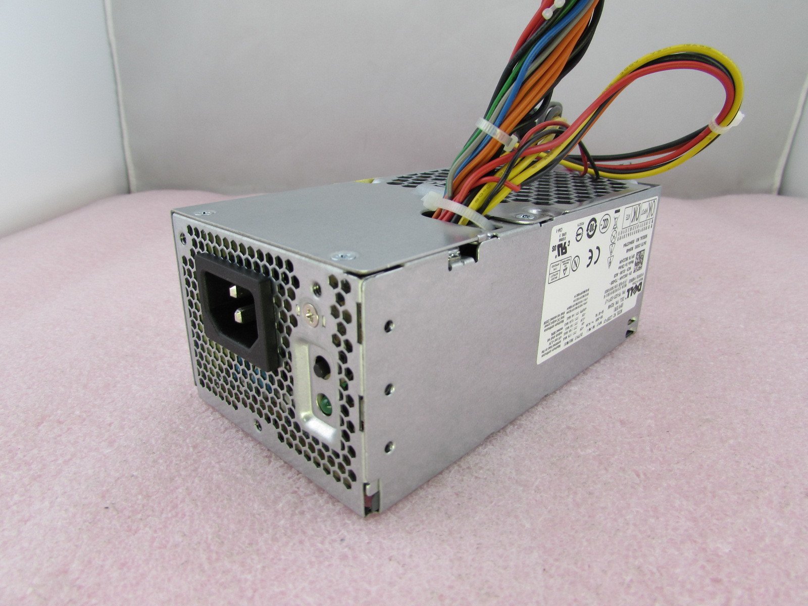 Dell R224M L235p-01 235W Power Supply PS-5231-5DF1-LF FR610 RM112 PW116 67T67